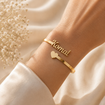 Custom Signature Bangle – Personalized Name Jewelry for Women